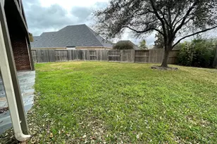 1759 Lakeside Enclave Dr, Houston, TX 77077 - Photo 35