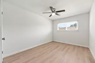 14249 Lost Meadow Ln, Houston, TX 77079 - Photo 19