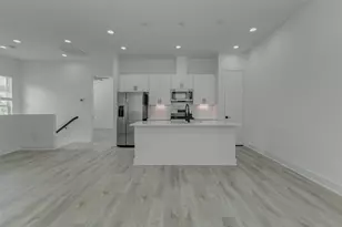 5727 Elysium St, Houston, TX 77091 - Photo 13
