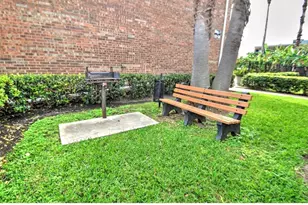 6305 Westward St, Houston, TX 77081 - Photo 15