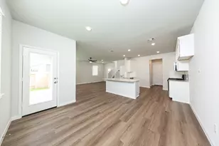 13405 Yellow Perch Dr, Conroe, TX 77384 - Photo 7