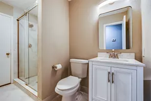 3654 Ocee St, Houston, TX 77063 - Photo 25