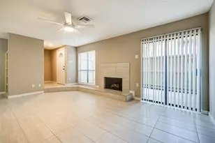 3654 Ocee St, Houston, TX 77063 - Photo 3
