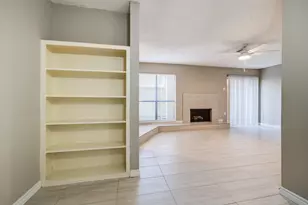 3654 Ocee St, Houston, TX 77063 - Photo 9