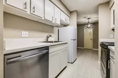 3654 Ocee Street, Houston, TX 77063 - Photo 17