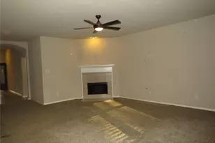 6623 Hunters Creek Ln, Baytown, TX 77521 - Photo 3