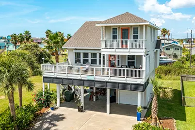 13950 Pirates Beach Boulevard, Galveston, TX 77554 - Photo 1