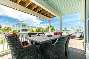 13950 Pirates Beach Blvd, Galveston, TX 77554 - Photo 35