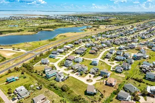 13950 Pirates Beach Blvd, Galveston, TX 77554 - Photo 23