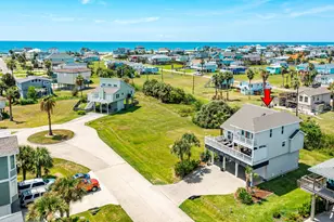 13950 Pirates Beach Blvd, Galveston, TX 77554 - Photo 3