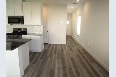 2807 Glengary River Way, Houston, TX 77051 - Photo 5