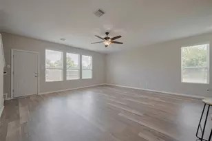 2810 Meadowbrook Lane, Rosenberg, TX 77471 - Photo 7