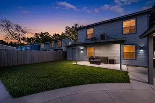 5209 Plum Dr, Houston, TX 77087 - Photo 15