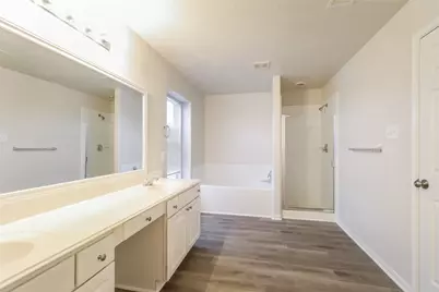 16700 Foursquare Drive, Conroe, TX 77385 - Photo 3