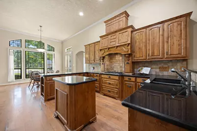 28618 Benders Crossing Drive, Spring, TX 77386 - Photo 13