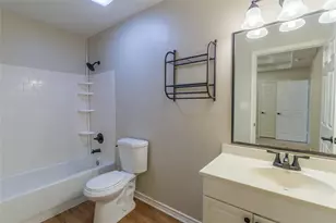 10755 Royal York Dr, Conroe, TX 77303 - Photo 15