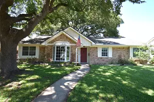 8502 Braes Meadow Dr, Houston, TX 77071 - Photo 1