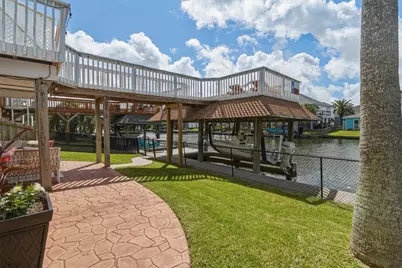 1078 Redfish Street, Bayou Vista, TX 77563 - Photo 11