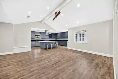 10335 Emnora Lane, Houston, TX 77043 - Photo 11
