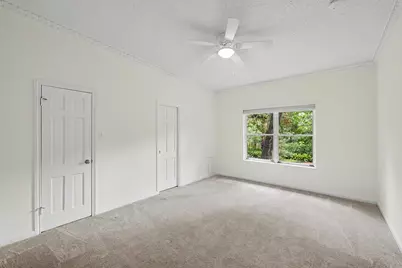 10811 Hunters Forest Drive, Hunters Creek Village, TX 77024 - Photo 21