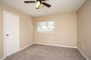 24 Rockfern Ct, The Woodlands, TX 77380 - Photo 33