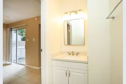 24 Rockfern Court, The Woodlands, TX 77380 - Photo 21