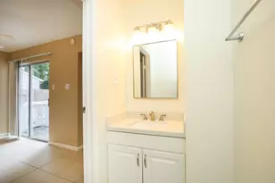 24 Rockfern Ct, The Woodlands, TX 77380 - Photo 21