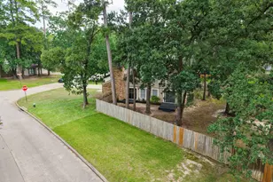 24 Rockfern Ct, The Woodlands, TX 77380 - Photo 47
