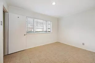4040 San Felipe St, Houston, TX 77027 - Photo 13