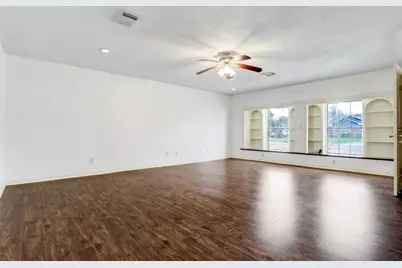 10207 Rambling Trail, Houston, TX 77089 - Photo 9