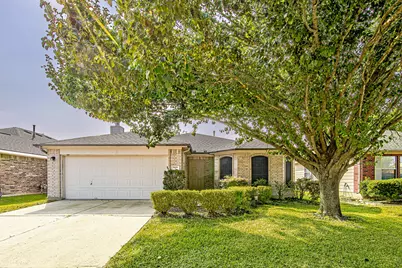 9614 Summer Laurel Lane, Houston, TX 77088 - Photo 1