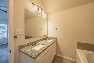 1007 Malisa Hill, Brenham, TX 77833 - Photo 17