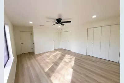 238 Litchfield Lane, Houston, TX 77024 - Photo 13