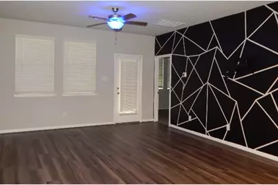 7103 Silverleaf Oak Street, Conroe, TX 77304 - Photo 3