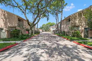 1936 Augusta Dr, Houston, TX 77057 - Photo 29