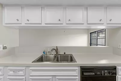 1936 Augusta Drive, Houston, TX 77057 - Photo 13