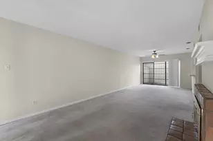 1936 Augusta Dr, Houston, TX 77057 - Photo 9