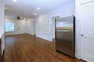 214 Munford St, Houston, TX 77008 - Photo 9