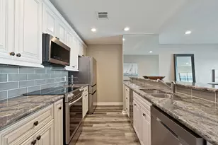 15575 Marina Dr, Conroe, TX 77356 - Photo 11