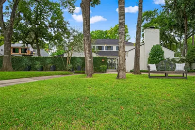 415 Ramblewood Road, Houston, TX 77079 - Photo 43