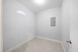2409 Ralph St, Houston, TX 77006 - Photo 39