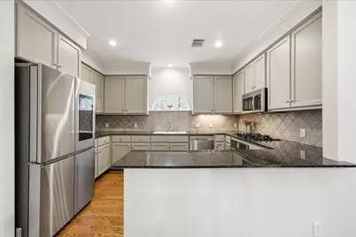2409 Ralph Street #D, Houston, TX 77006 - Photo 3