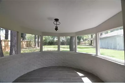 19118 Challe Circle W, Spring, TX 77373 - Photo 7