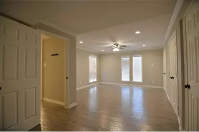 19118 Challe Circle W, Spring, TX 77373 - Photo 11