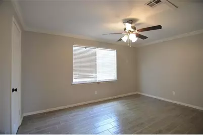 19118 Challe Circle W, Spring, TX 77373 - Photo 17