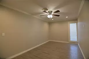 19118 Challe Cir W, Spring, TX 77373 - Photo 15