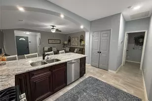 8031 Berkely Ct, Baytown, TX 77521 - Photo 11
