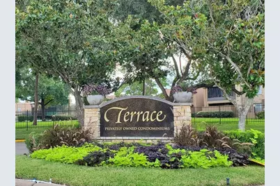 10555 Turtlewood Court #1006, Houston, TX 77072 - Photo 1