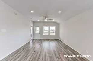 115 Sabinal Ln, Dayton, TX 77535 - Photo 3