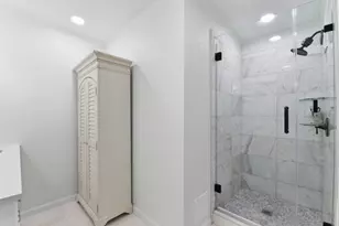 5325 Nina Lee Ln, Houston, TX 77092 - Photo 19